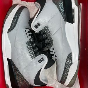 Grey Jordan 3’s